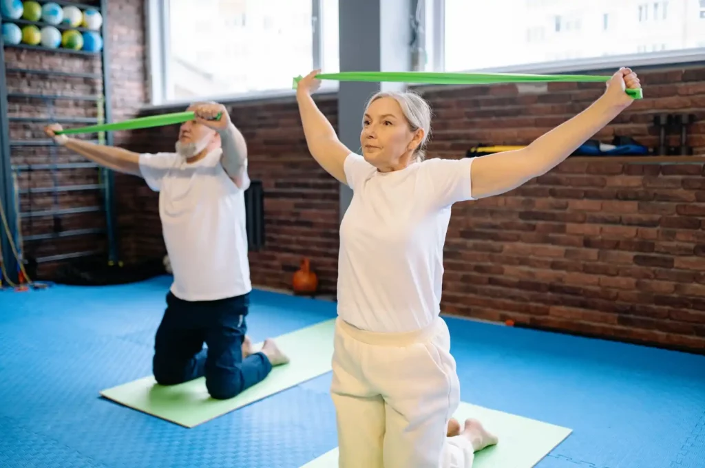 seniors exercising trying out the best exercise equipment for seniors