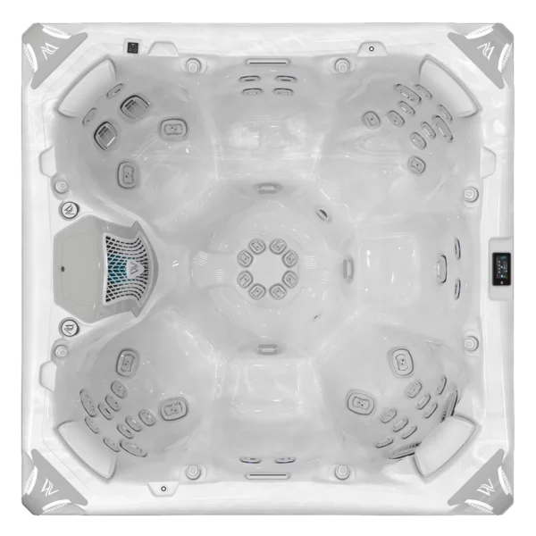 Elbrus Life Hot Tub