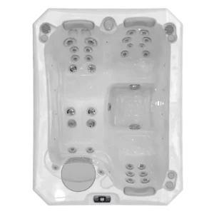 Manhattan Life Hot Tub