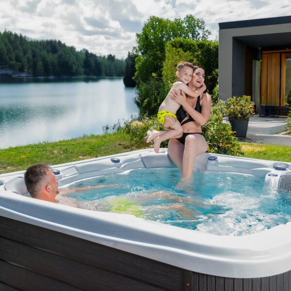 Wellis Lugano hot tub lifestyle