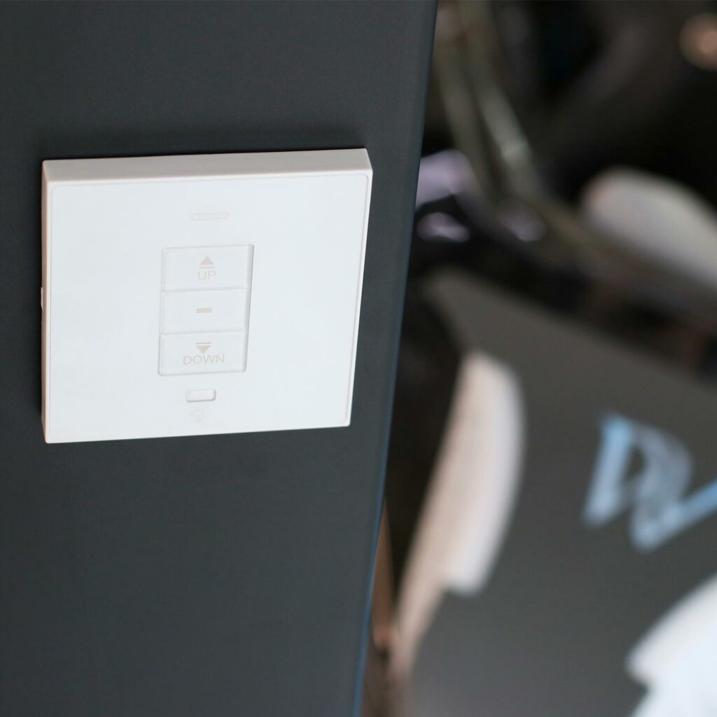 Wellis Motoinflex pergola detail