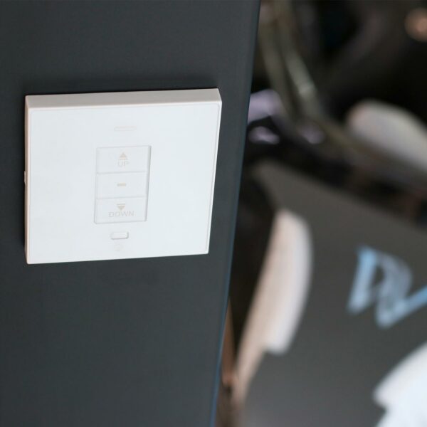 Wellis Motoinflex pergola detail