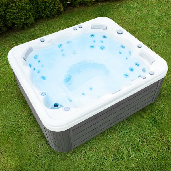 Wellis Milano hot tub lifestyle