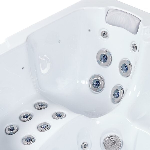 Wellis Prague Life hot tub detail view