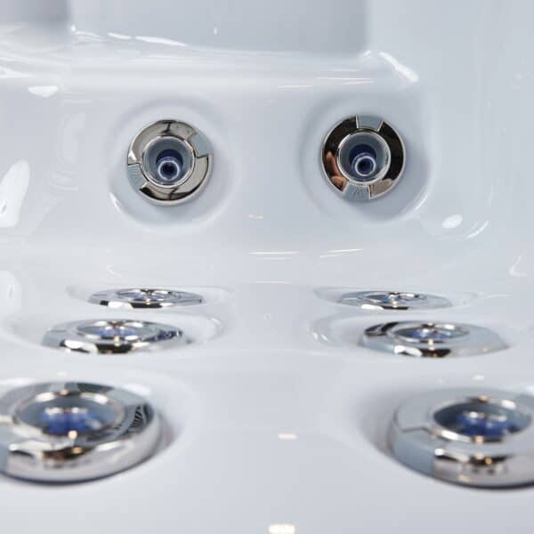 Wellis Prague Life hot tub detail view