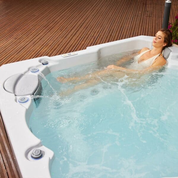 Wellis Prague Life hot tub lifestyle