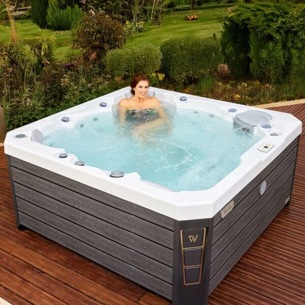 Wellis Prague Life hot tub lifestyle