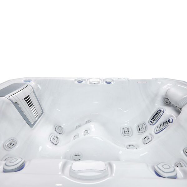 Wellis Teide hot tub detail