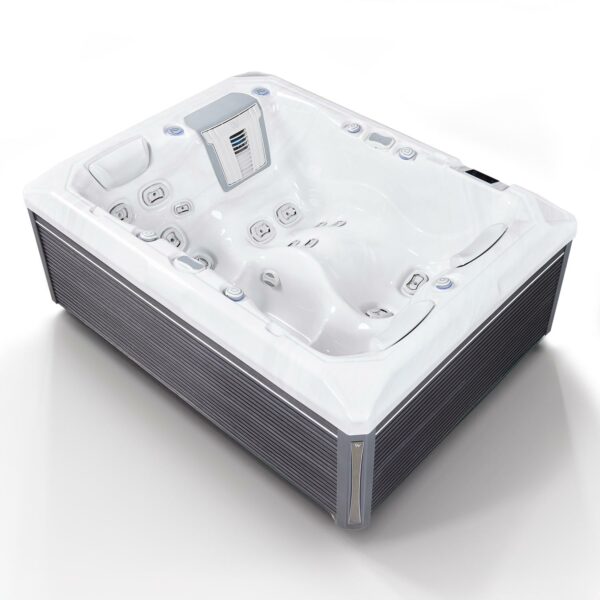 Wellis Teide hot tub side view