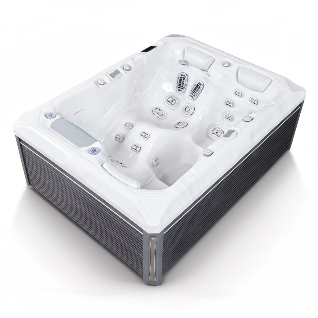 Wellis Teide hot tub side view