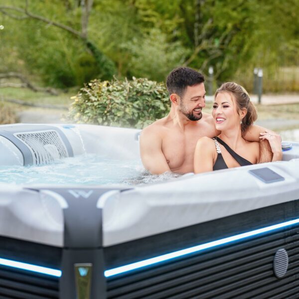 Wellis Kilimanjaro Life hot tub lifestyle