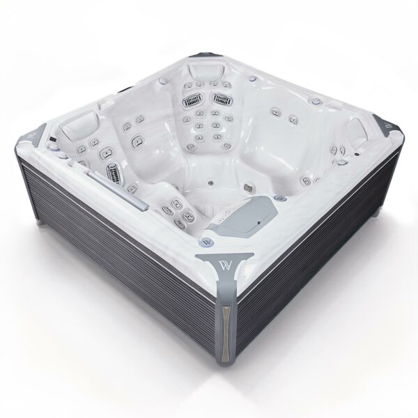 Wellis Kilimanjaro Life hot tub side view