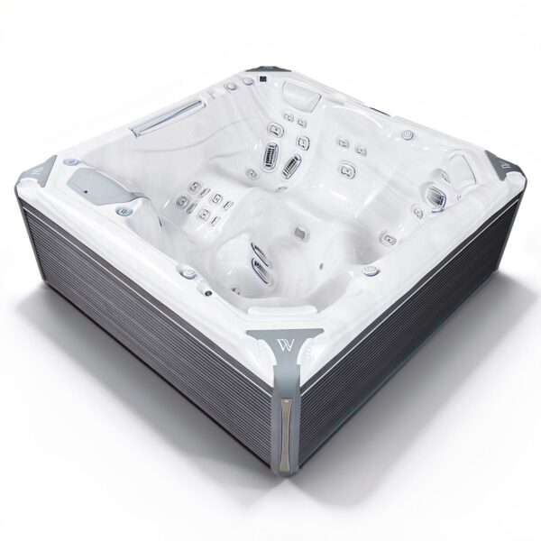 Wellis Kilimanjaro Life hot tub side view
