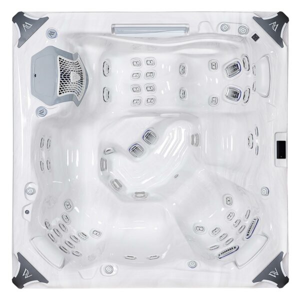 Wellis Kilimanjaro Life hot tub top view