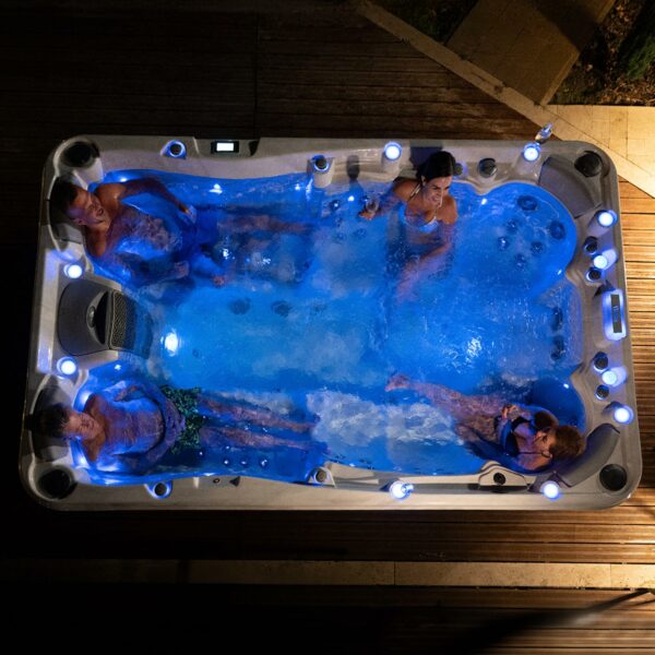 Wellis Olympus Life hot tub lifestyle